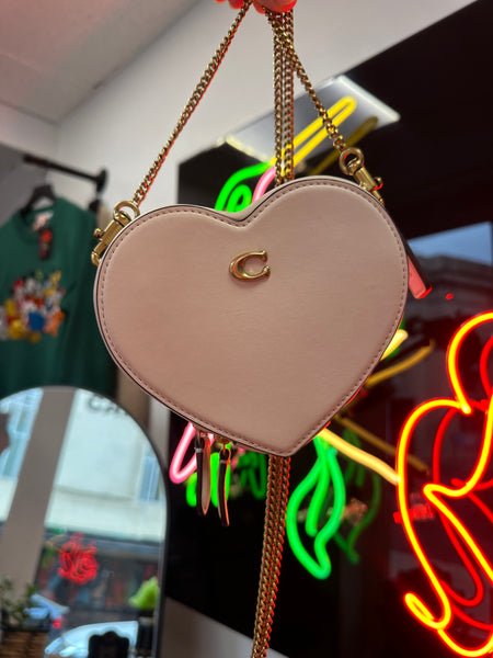 CANELA DESIGNER | crème heart shaped leather crossbody