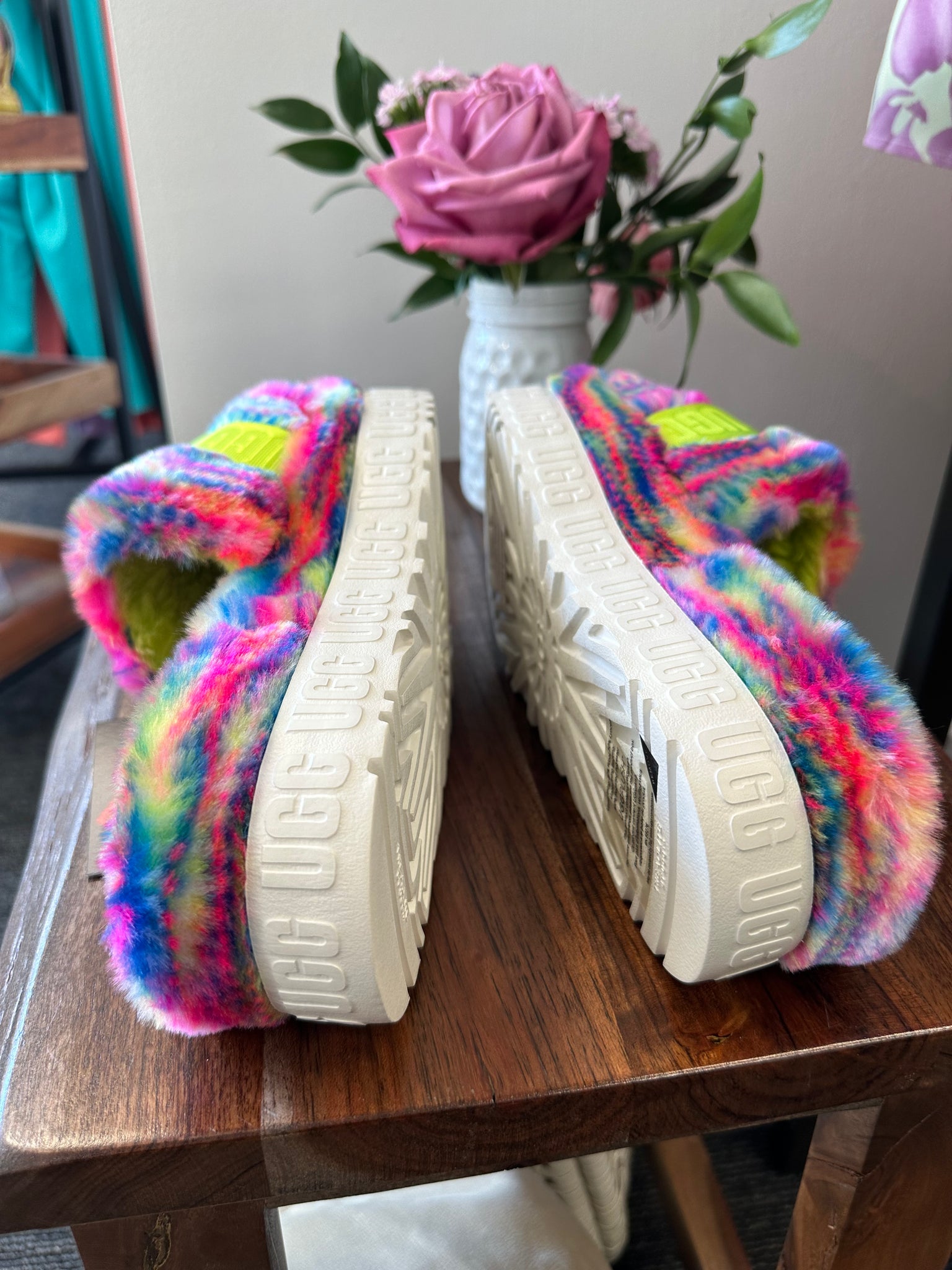 UGG Rainbow fluffy sandals